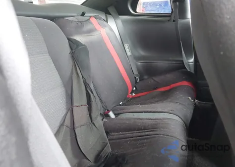 2002 Ford Mustang z USA, uszkodzony, nr VIN 1FAFP40482F213686